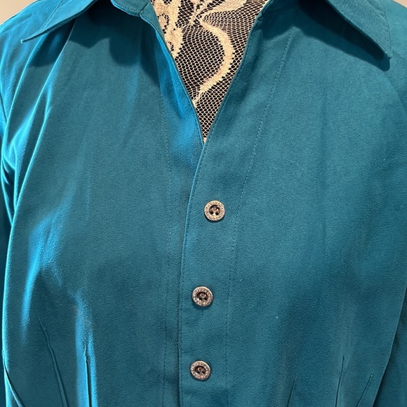 Gorgeous Dress Barn Shacket in Excellent Condition - Picture 2 of 5